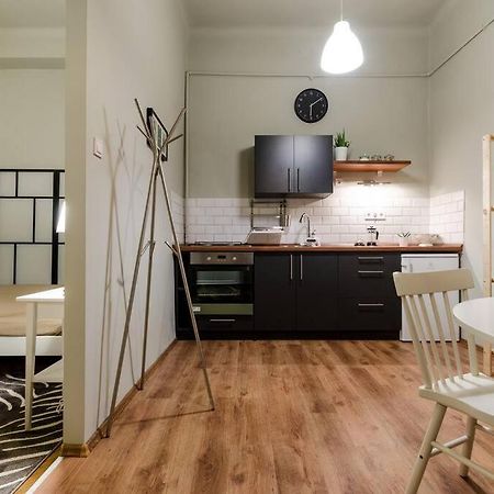 Cosy Apartment In Party District K30 Budapest Bagian luar foto