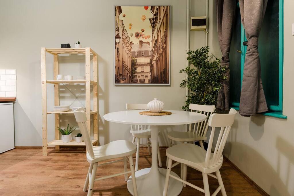 Cosy Apartment In Party District K30 Budapest Bagian luar foto
