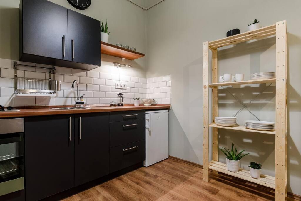 Cosy Apartment In Party District K30 Budapest Bagian luar foto